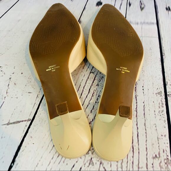 Apostrophe cream slip on heels MAKE AN OFFER - Picture 4 of 6